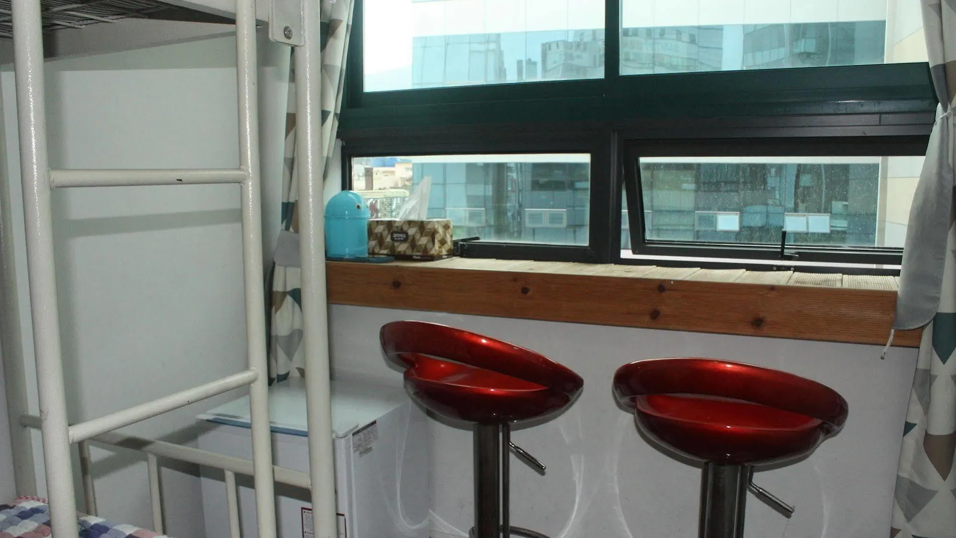 Orange Guest House - Hostel Busan Hotel